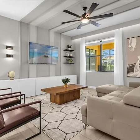 7 Bedrooms- 5 Bathrooms- Champions Gate 1406 Mv